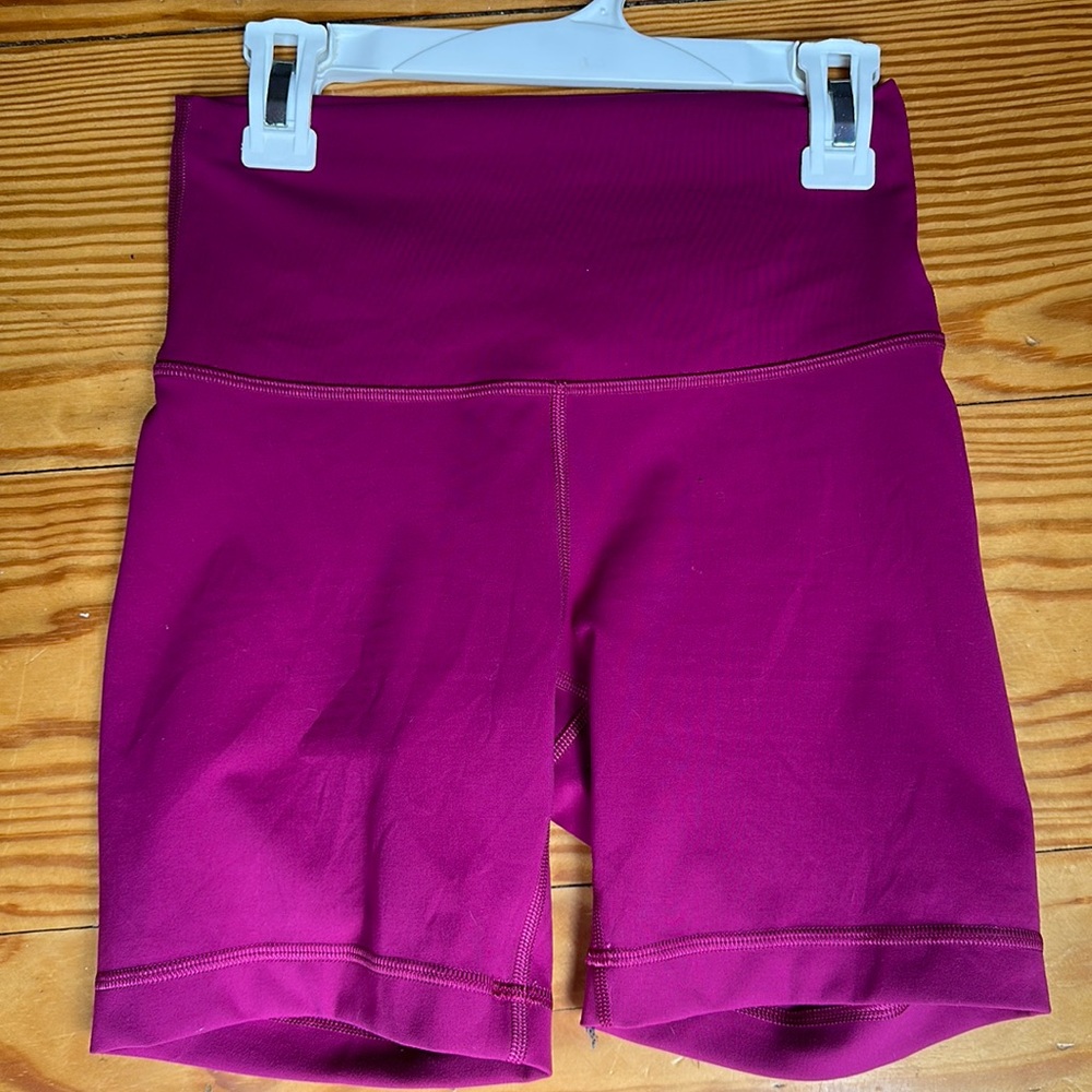Lululemon active 6inch short. Magenta purple